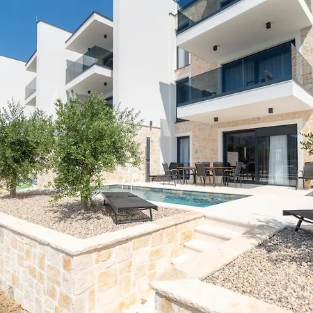 Vila Beachfront Escape Nevera *