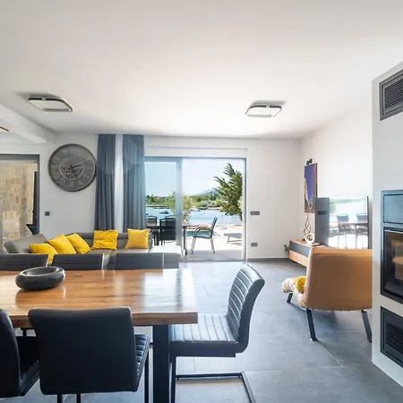 Вилла Beachfront Escape Nevera *