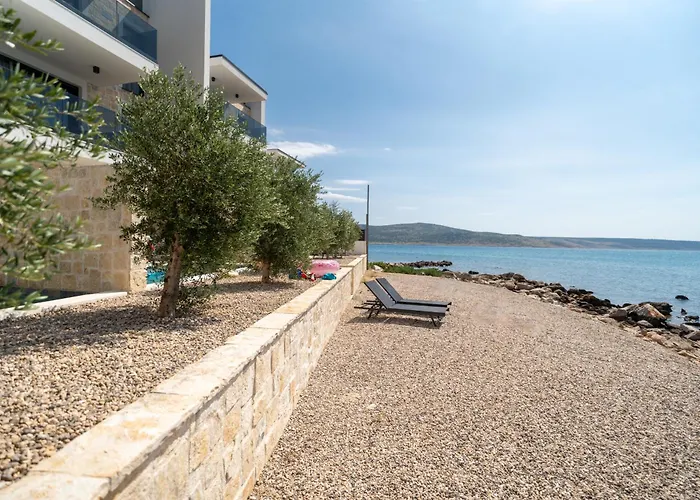 Villa Beachfront Escape Nevera Seline