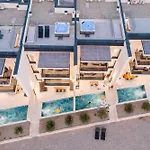 Beachfront Escape Nevera