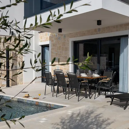 Villa Beachfront Escape Nevera *