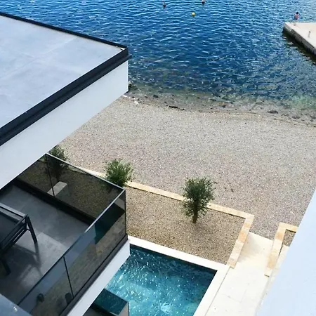 Beachfront Escape Nevera Villa