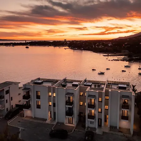 Beachfront Escape Nevera * Seline