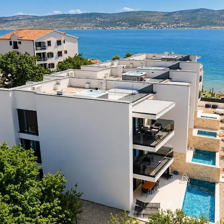 Villa Beachfront Escape Nevera *
