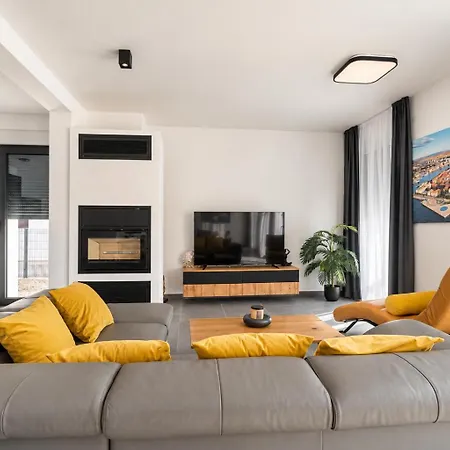 Villa Beachfront Escape Nevera