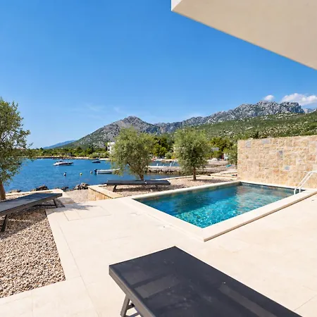 Villa Beachfront Escape Nevera *