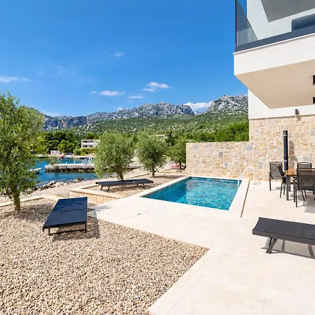 Beachfront Escape Nevera Villa