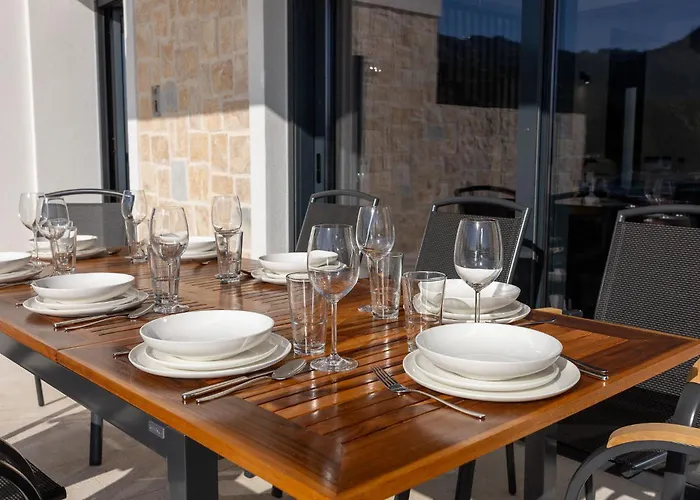 Villa Beachfront Escape Nevera