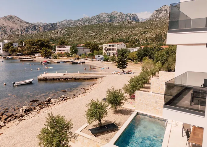 Beachfront Escape Nevera Seline