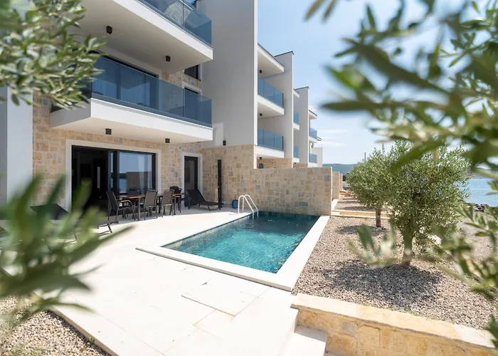 Beachfront Escape Nevera *